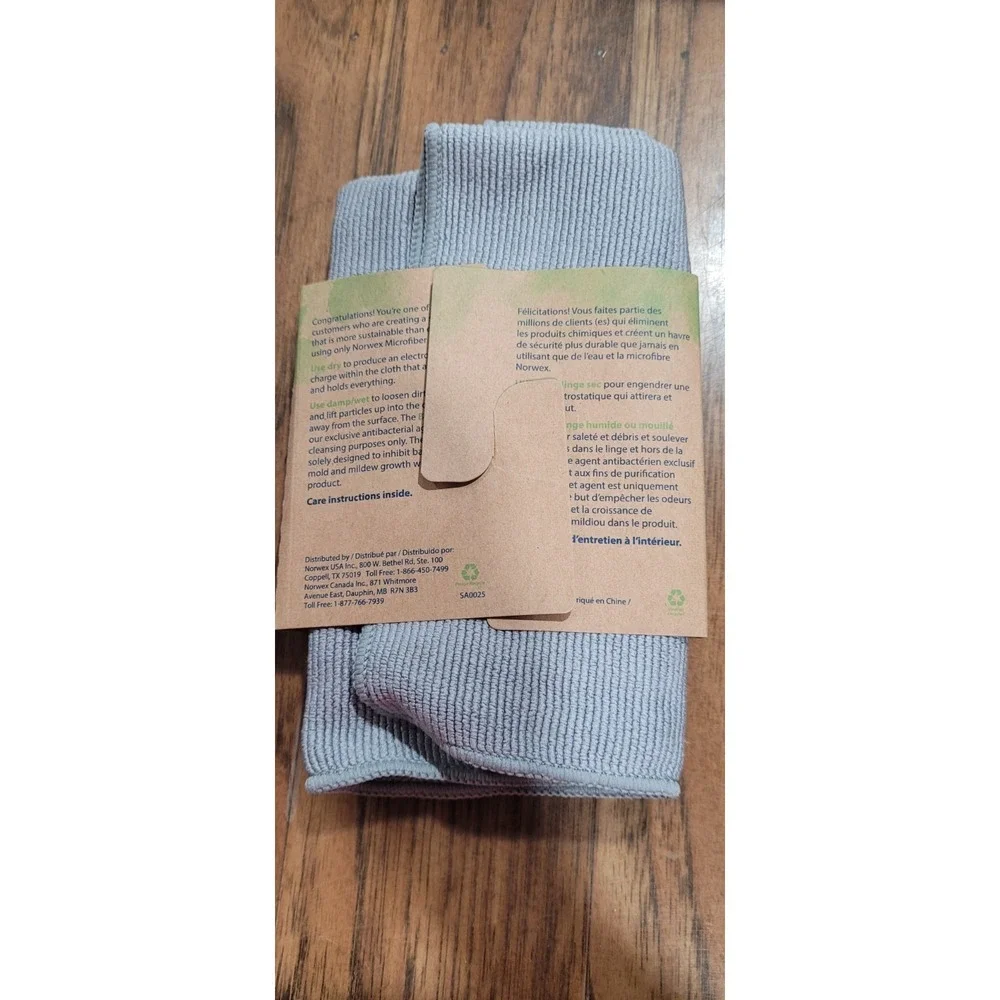 Norwex Envirocloth Bac Loc Graphic 13.78 x 13.78 NEW